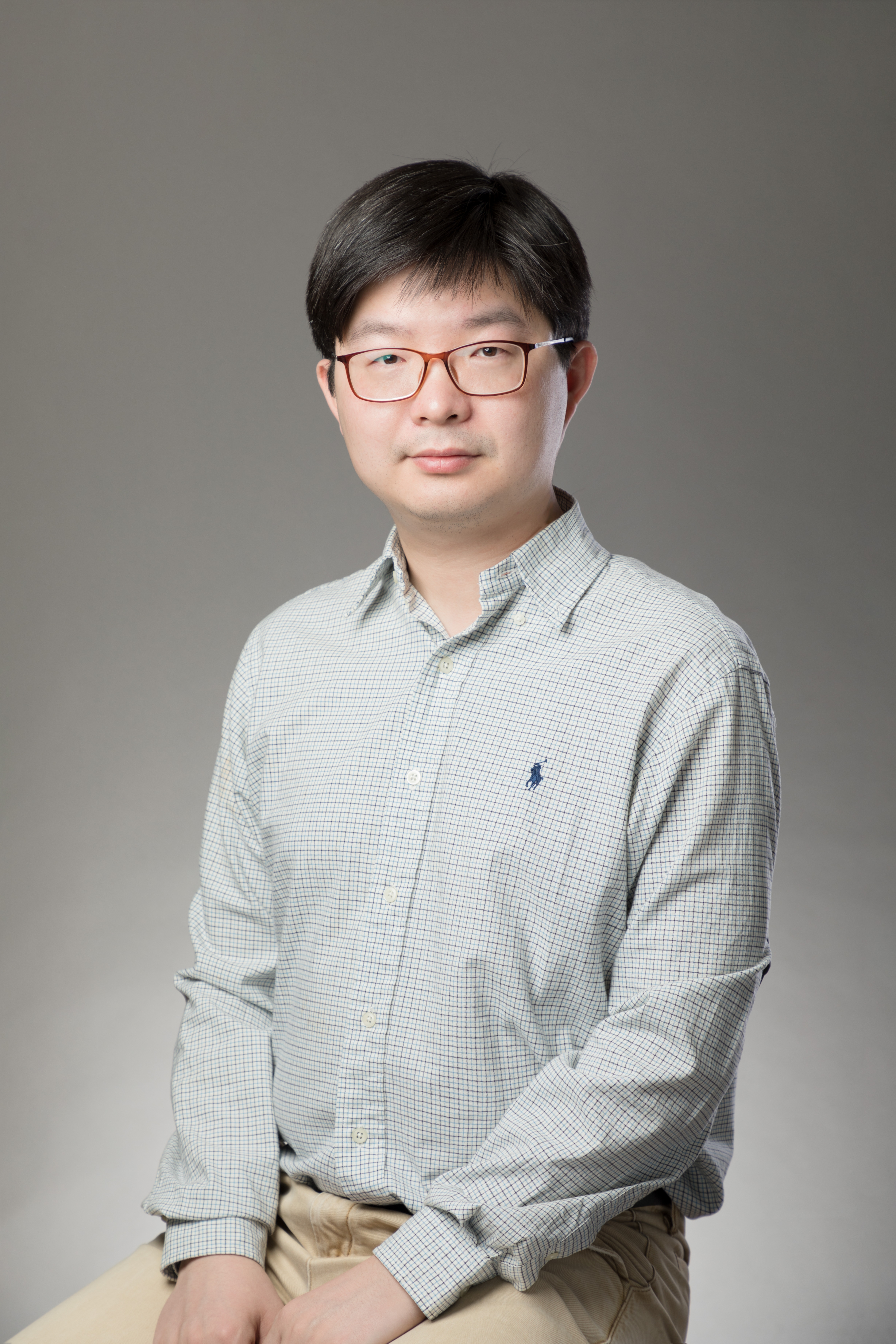 球友会·体育创新论坛第一千六百五十三讲：On the Painleve II hierarchy and  their applications